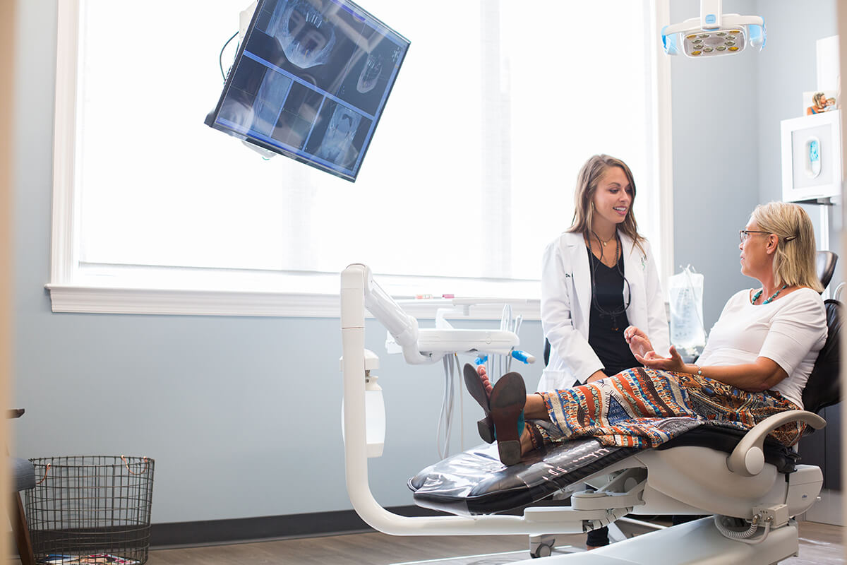 How 3D Dental Imaging Improves Dental Implant Procedures